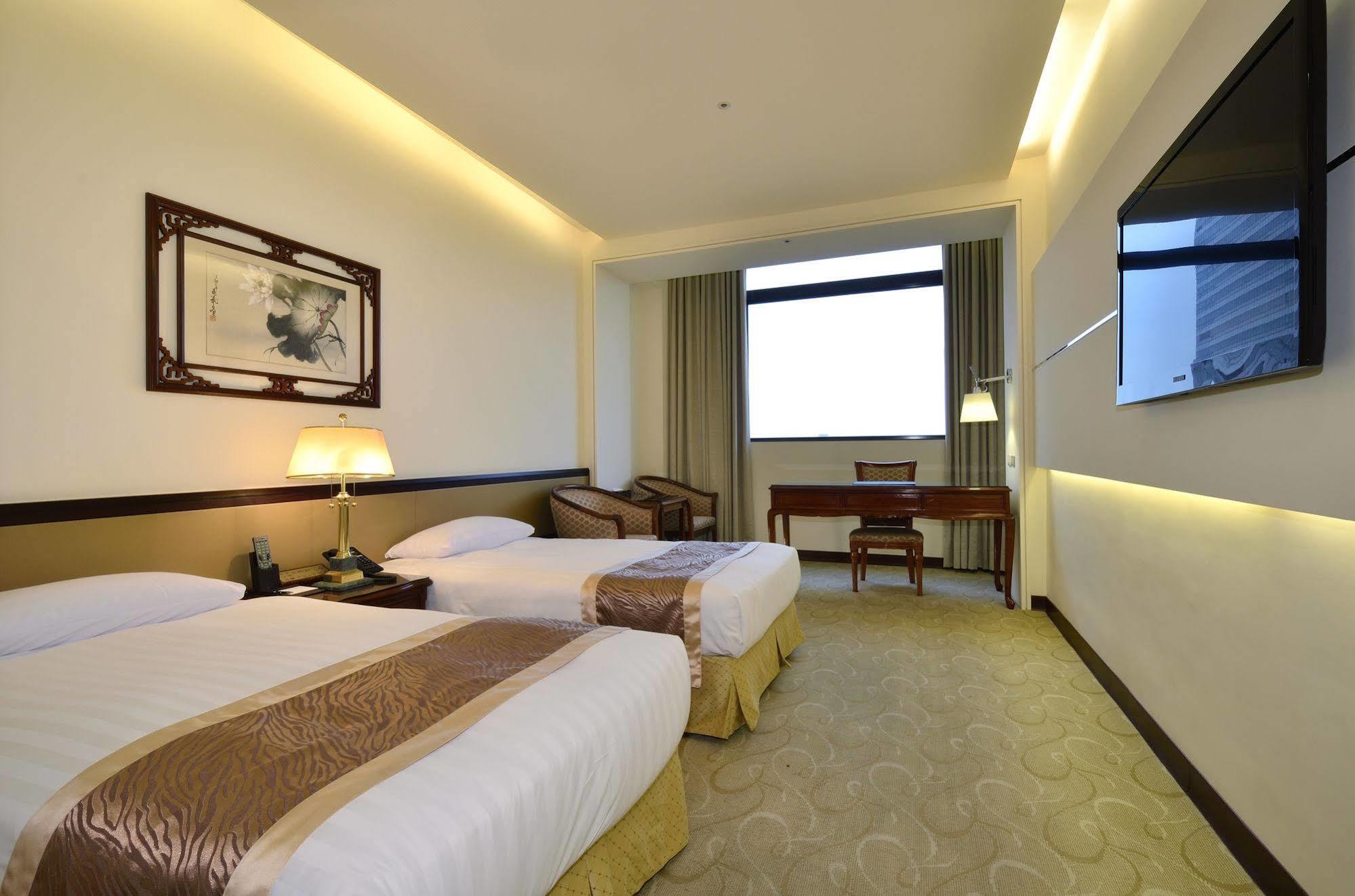 King'S Paradise Hotel Zhongli Eksteriør bilde